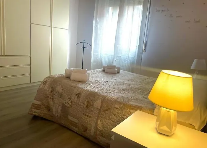 Easy House Centro * Парма